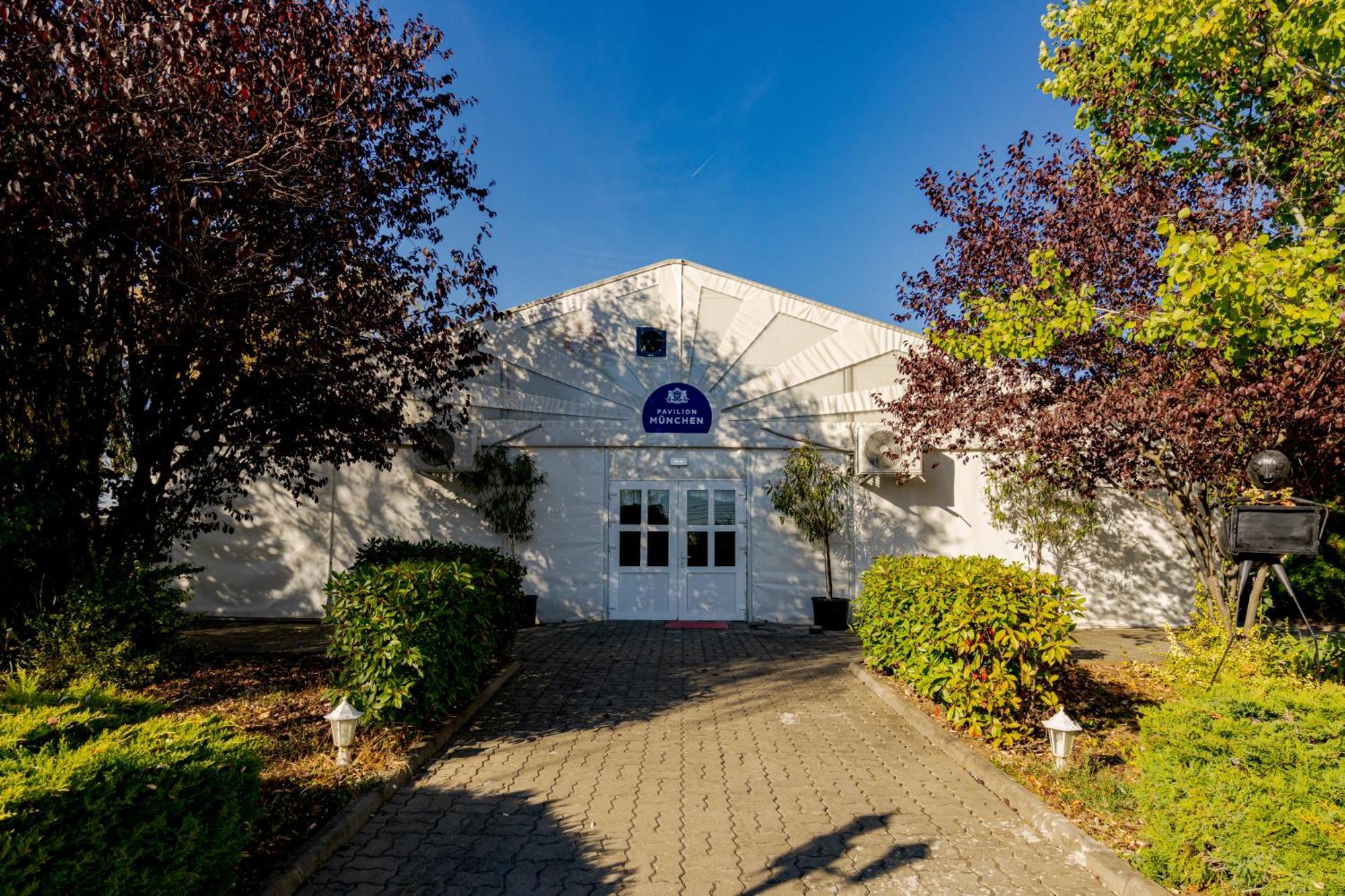 Hotel Casa Augsburg Wellness Băneşti Exterior foto