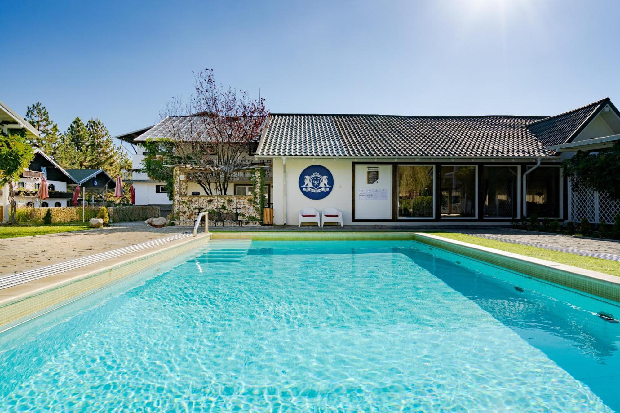 Hotel Casa Augsburg Wellness Băneşti Exterior foto